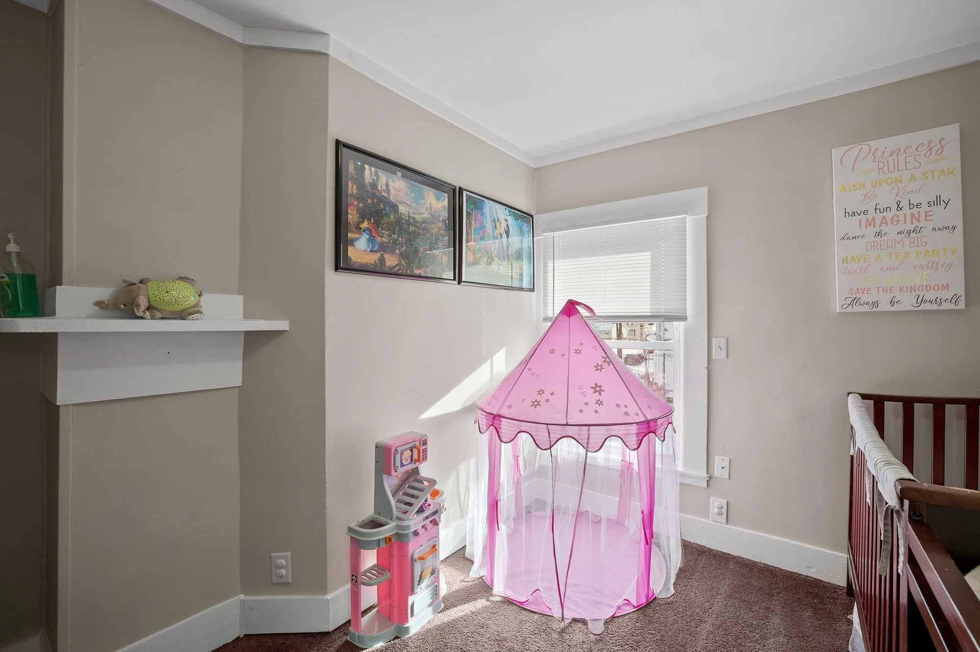 71 Academy Street Laconia NH 03246