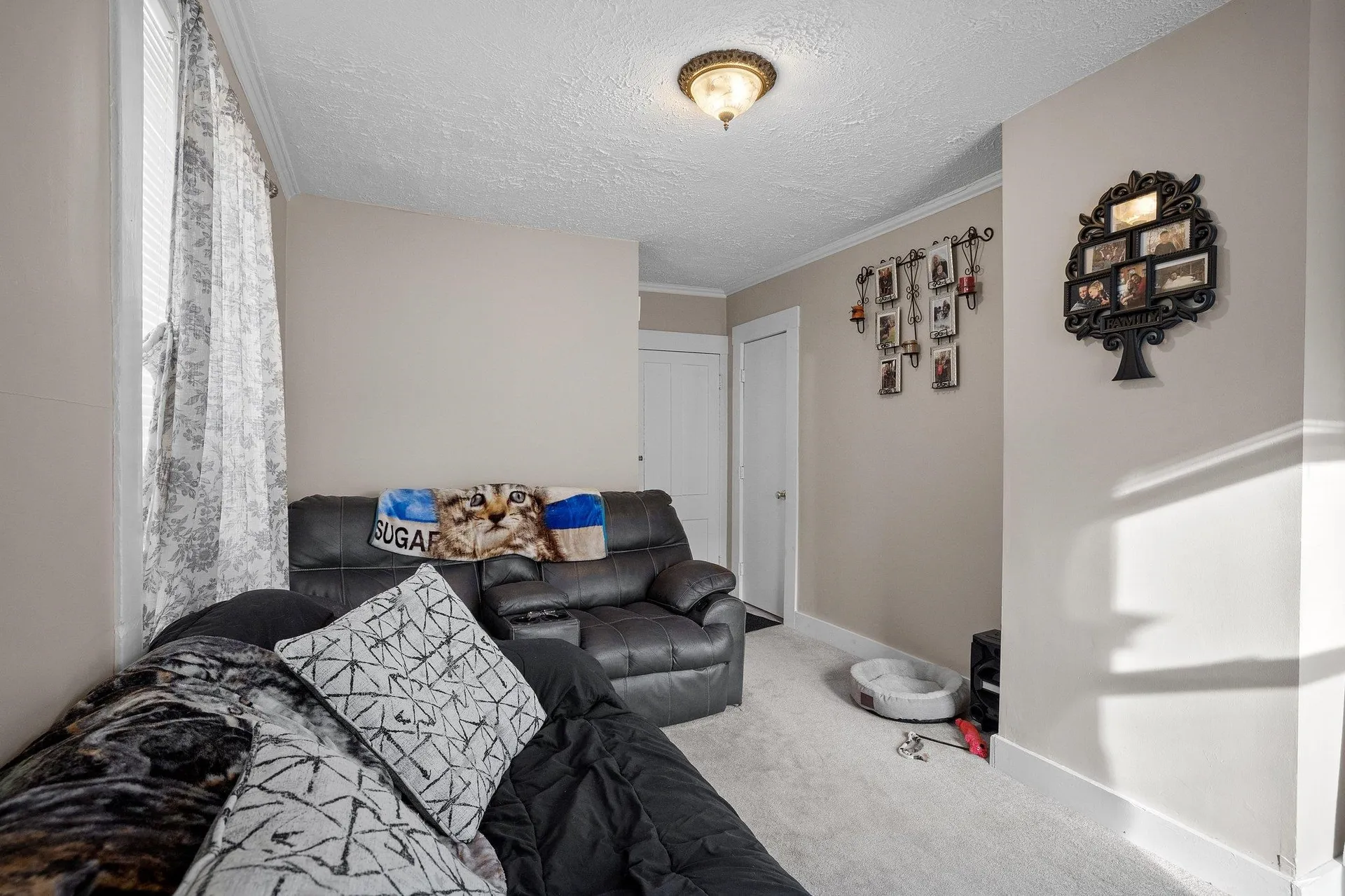 71 Academy Street Laconia NH 03246