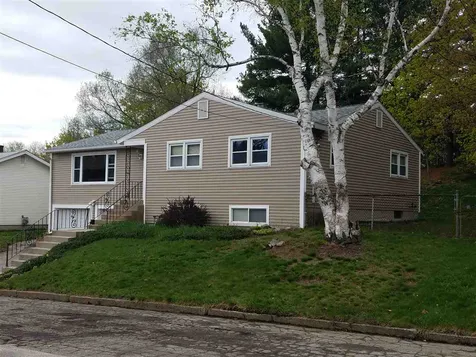 26 Memorial Drive Manchester NH 03103