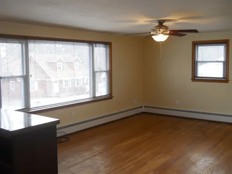 26 Memorial Drive Manchester NH 03103