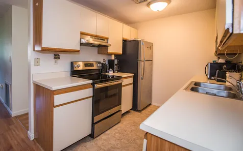 411 Abbott Farm Lane Hudson NH 03051