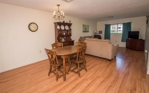 411 Abbott Farm Lane Hudson NH 03051