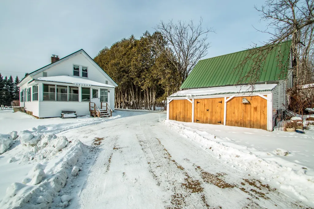 77 South Lunenburg Road Lunenburg VT 05906