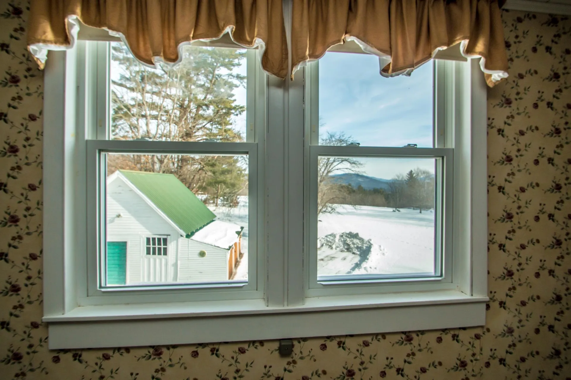 77 South Lunenburg Road Lunenburg VT 05906