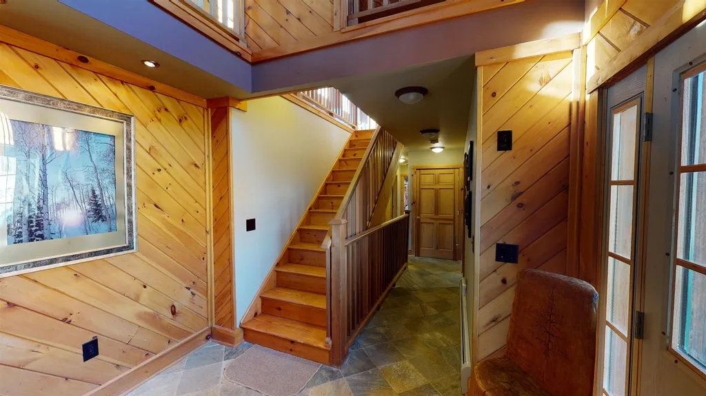 129 West Hill Road Ludlow VT 05149