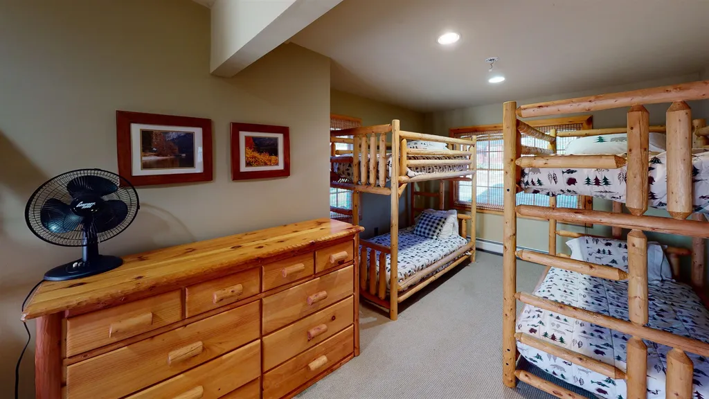129 West Hill Road Ludlow VT 05149