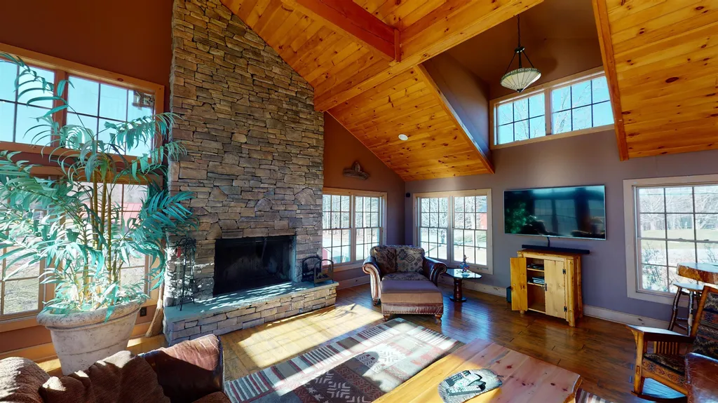 129 West Hill Road Ludlow VT 05149