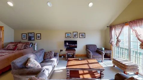 129 West Hill Road Ludlow VT 05149