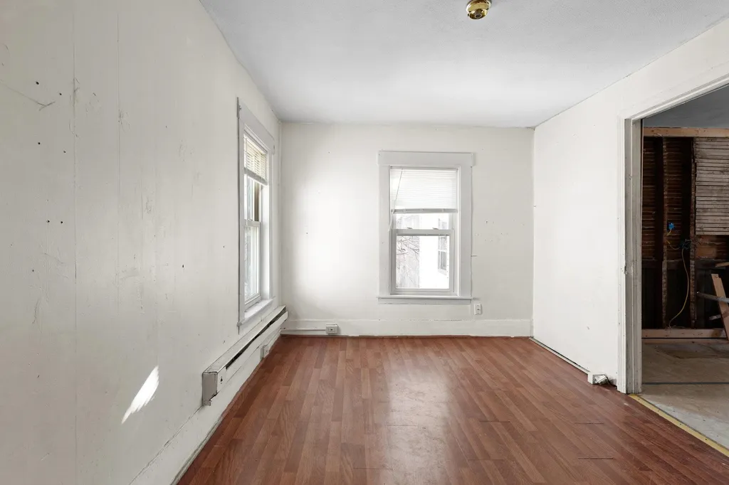 34 Chestnut Street Rochester NH 03867