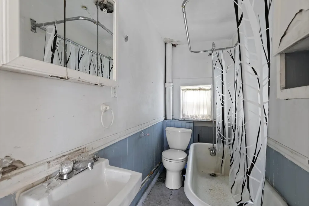 34 Chestnut Street Rochester NH 03867