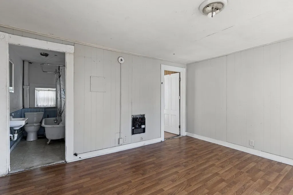 34 Chestnut Street Rochester NH 03867