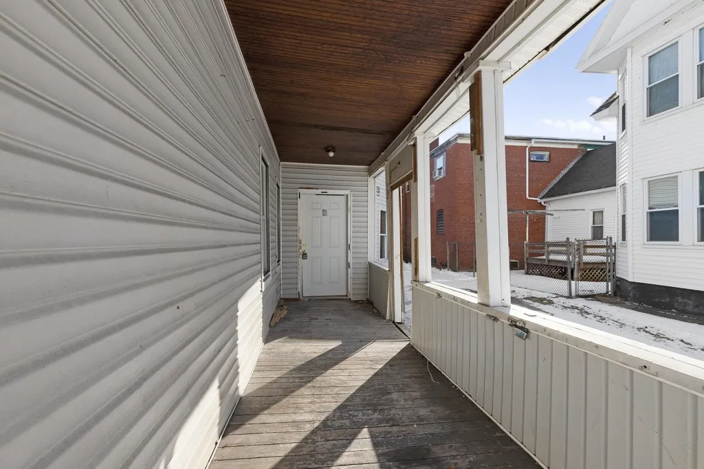 34 Chestnut Street Rochester NH 03867