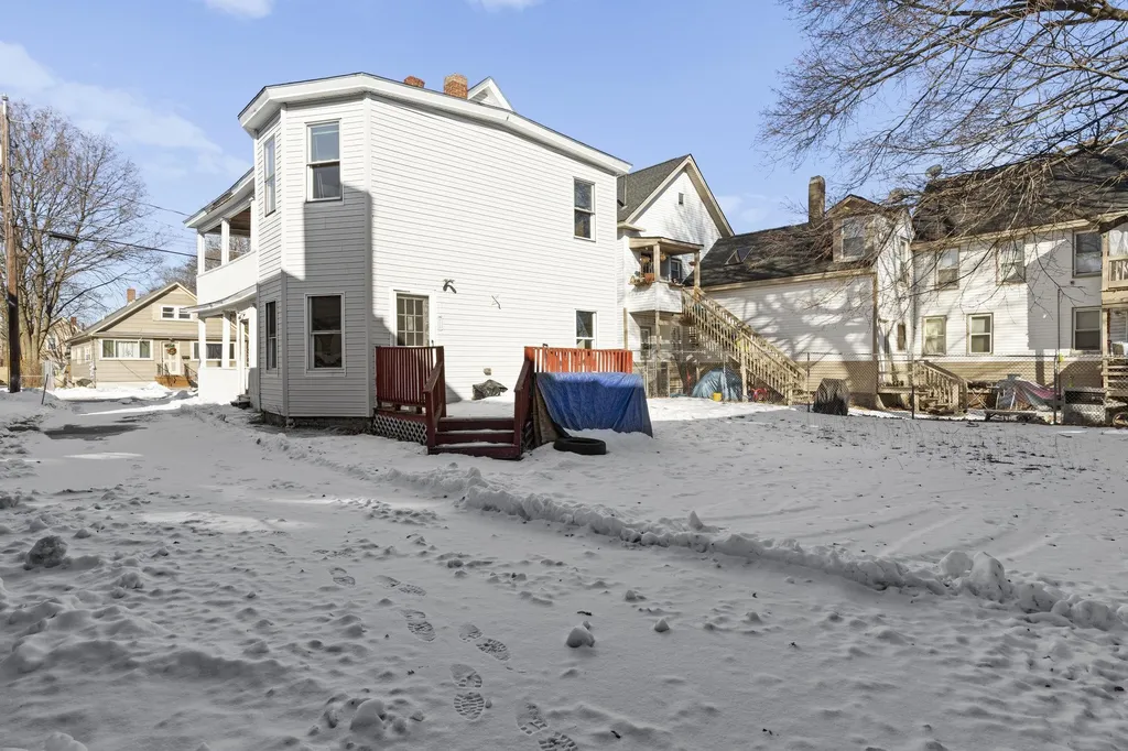 34 Chestnut Street Rochester NH 03867