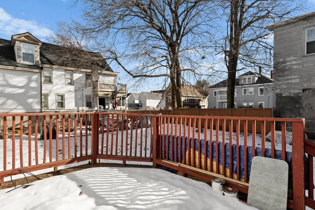 34 Chestnut Street Rochester NH 03867