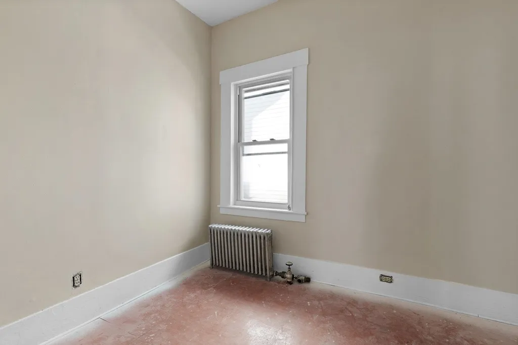34 Chestnut Street Rochester NH 03867