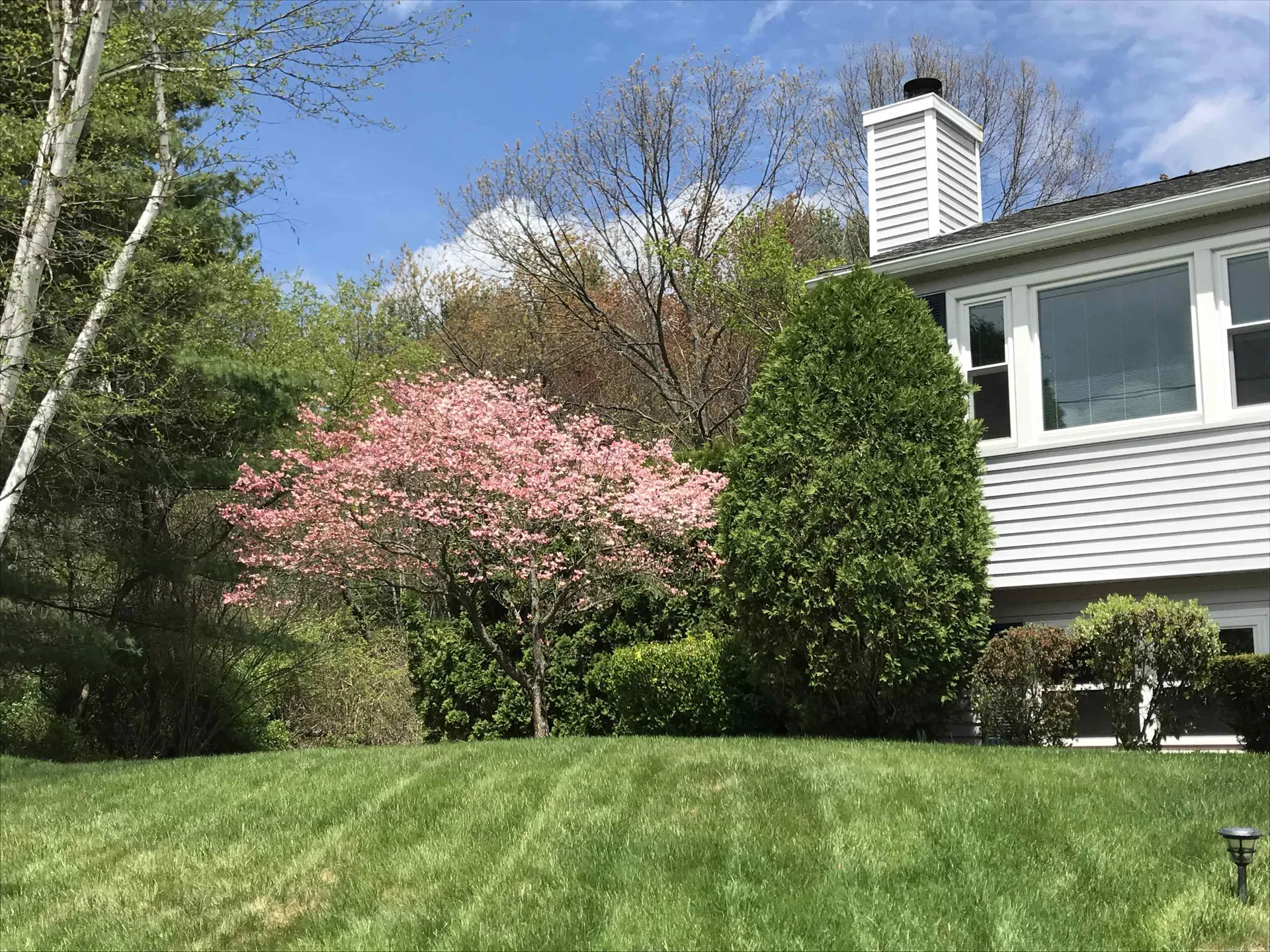 45 Brinton Drive Nashua NH 03064