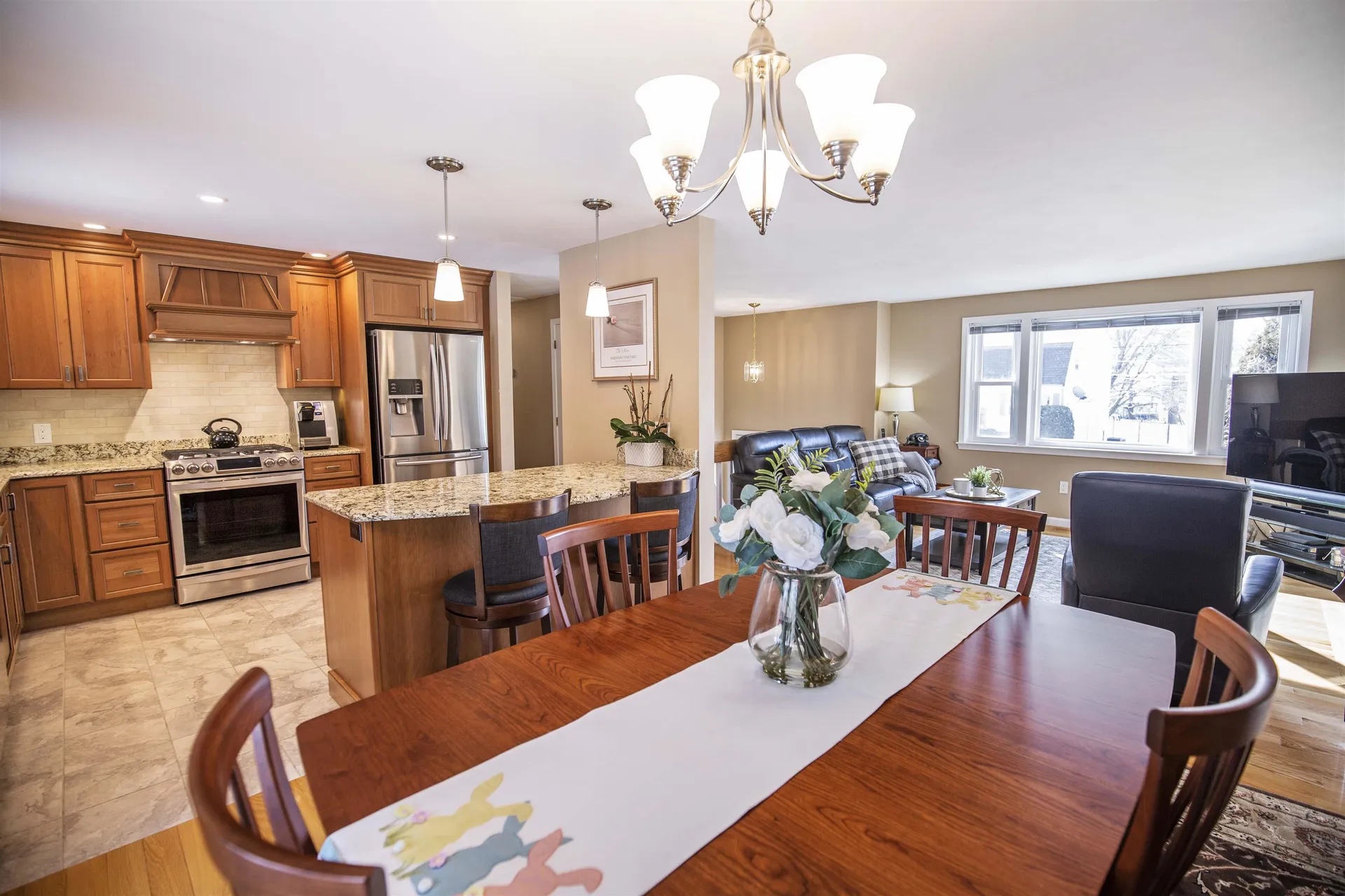 45 Brinton Drive Nashua NH 03064