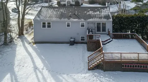 45 Brinton Drive Nashua NH 03064