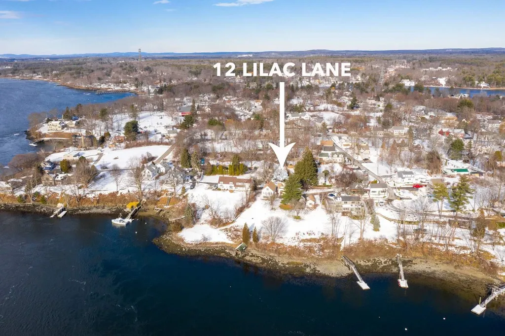 12 Lilac Lane Eliot ME 03903