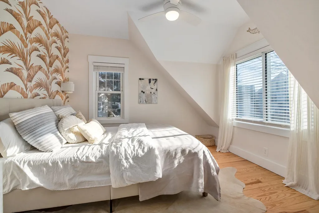 12 Lilac Lane Eliot ME 03903