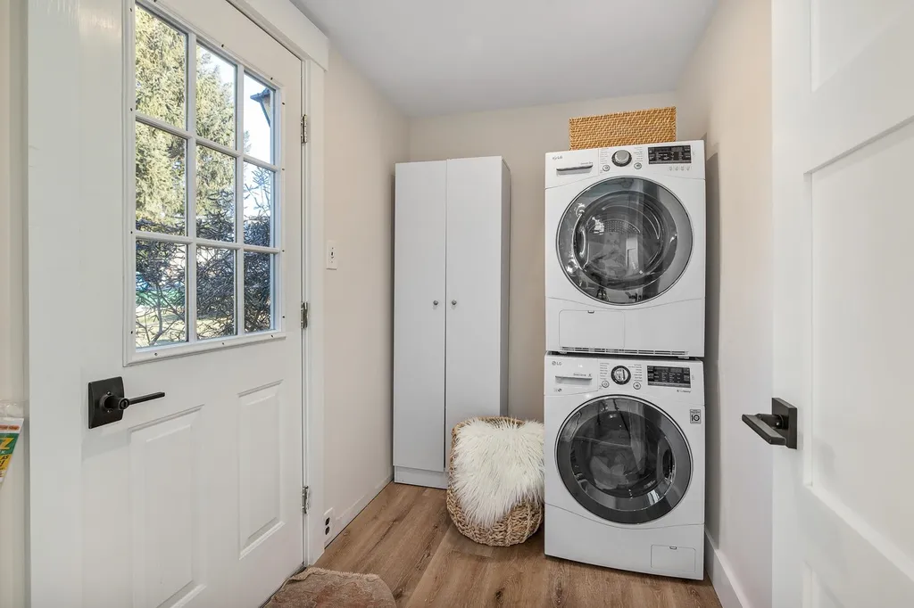 12 Lilac Lane Eliot ME 03903