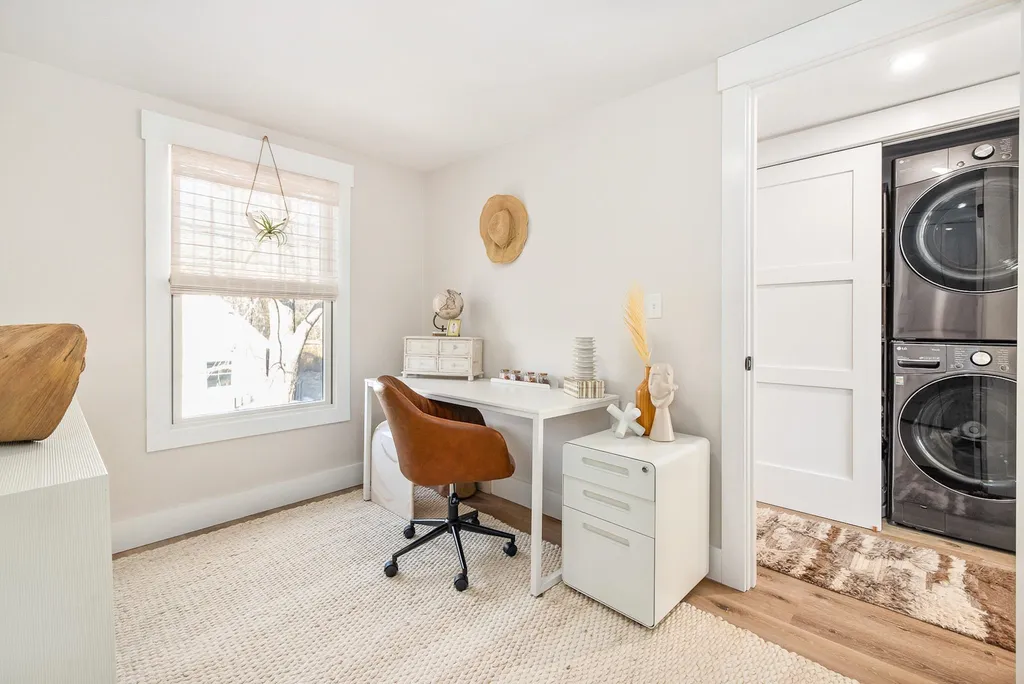 12 Lilac Lane Eliot ME 03903