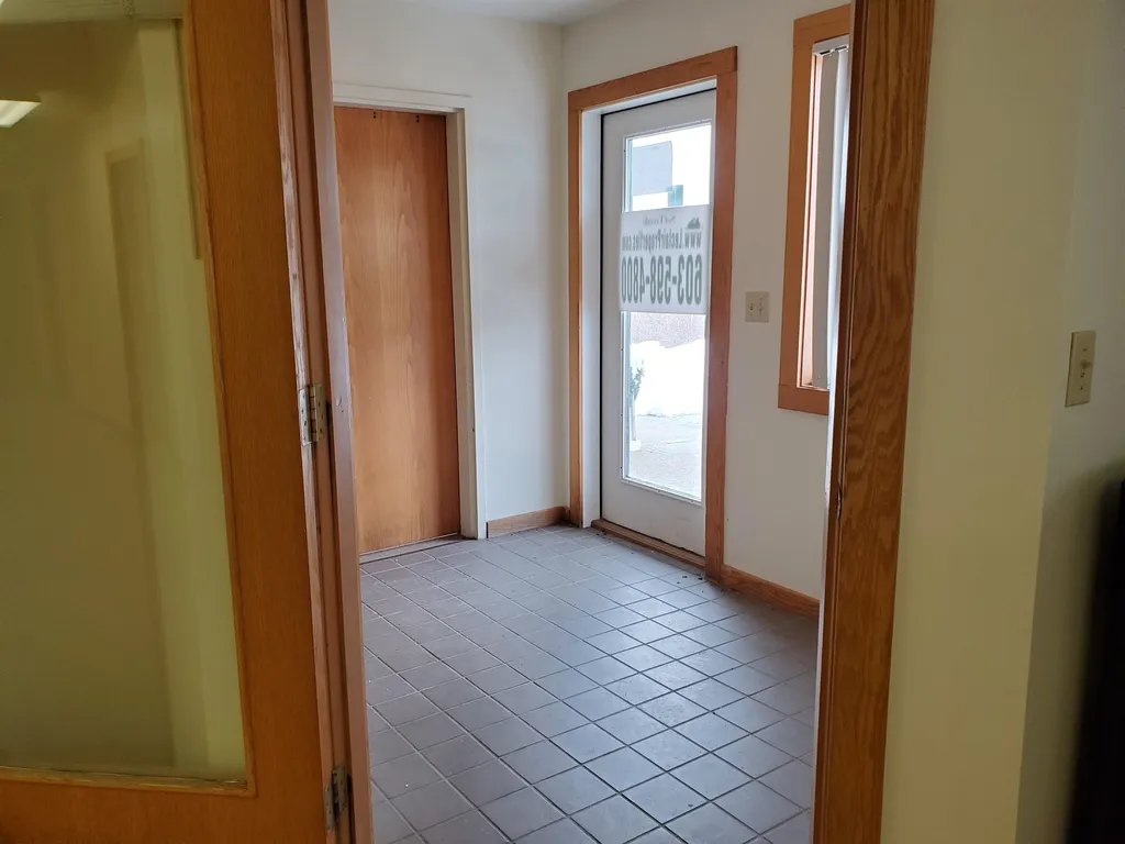 76 Northeastern Boulevard Nashua NH 03062