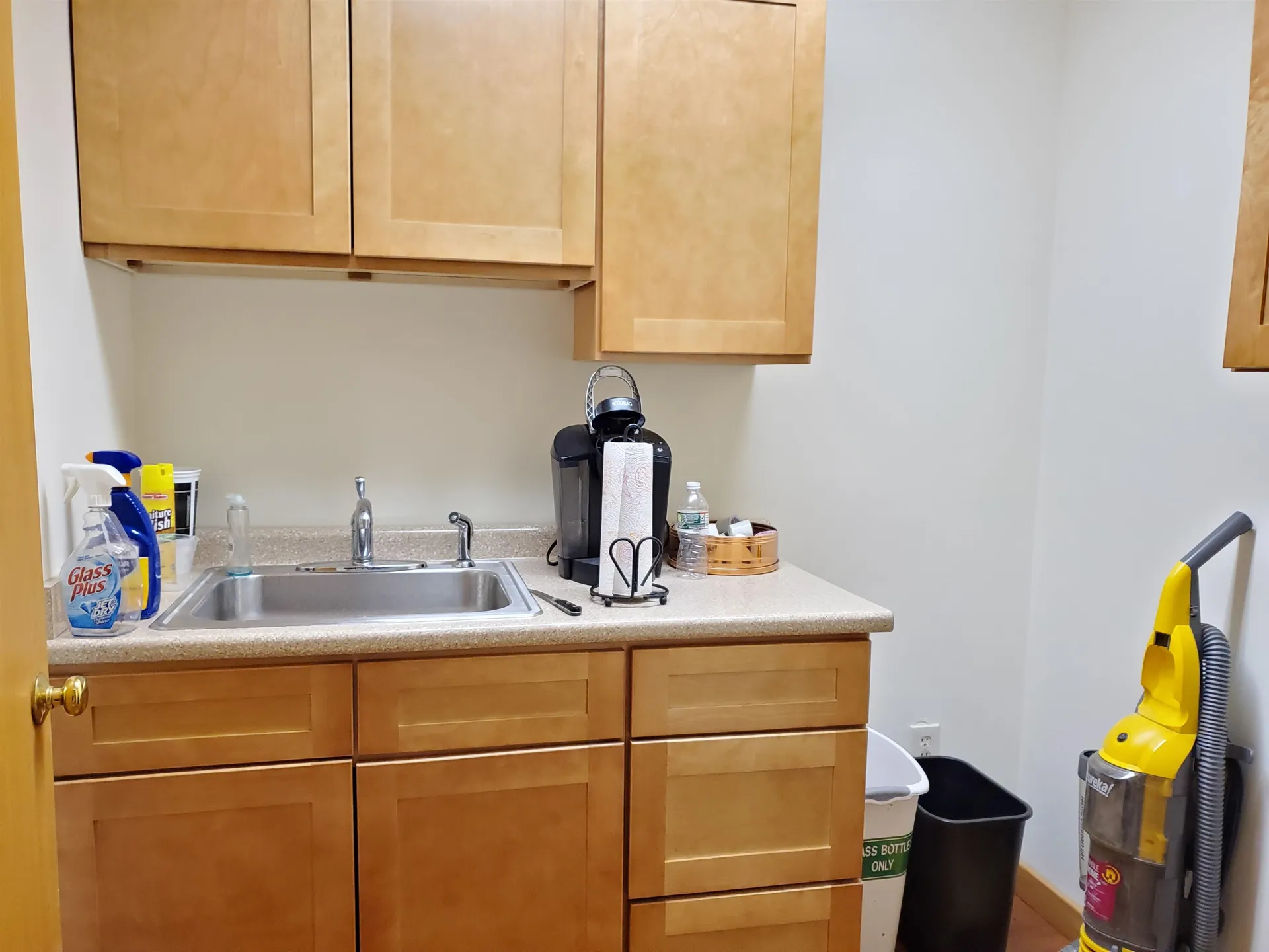 76 Northeastern Boulevard Nashua NH 03062