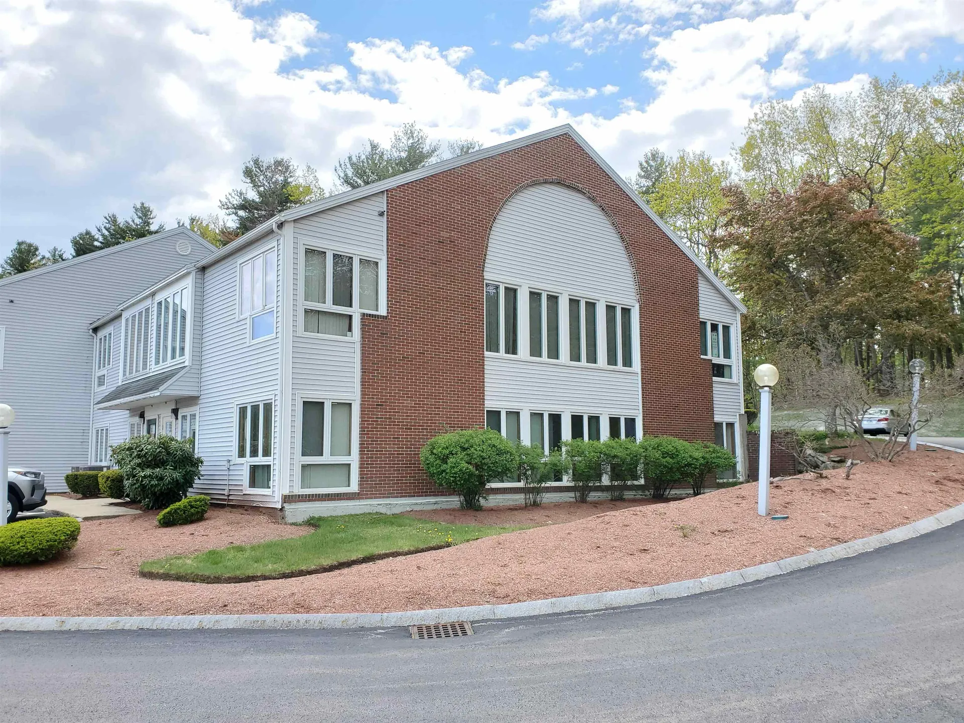 76 Northeastern Boulevard Nashua NH 03062