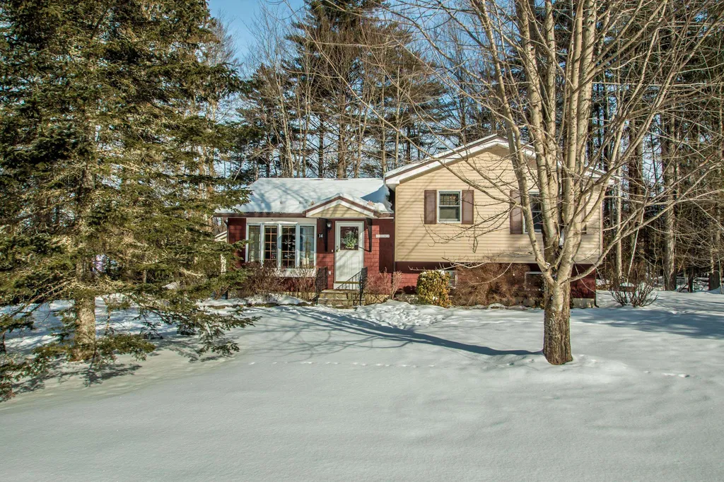 14 Hartco Avenue Lancaster NH 03584