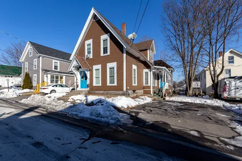 22 Lyndon Street Concord NH 03301