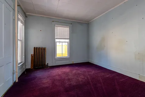 22 Lyndon Street Concord NH 03301