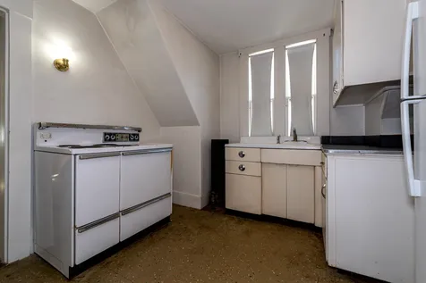 22 Lyndon Street Concord NH 03301