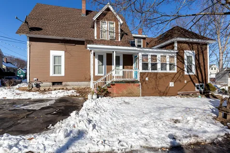 22 Lyndon Street Concord NH 03301