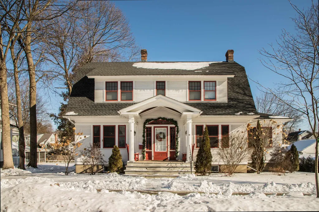 64 Litchfield Avenue Rutland City VT 05701