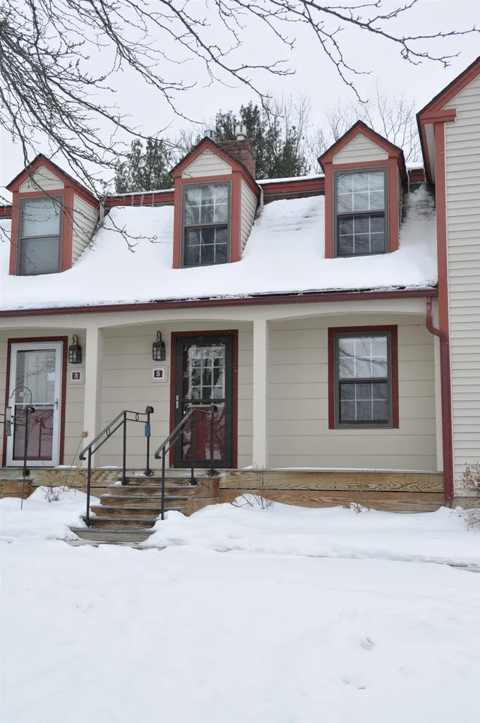 5 Evergreen Lane Middlebury VT 05753