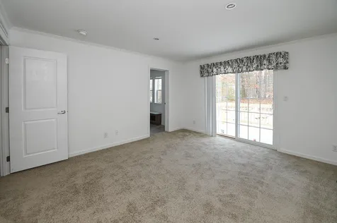 25 Sharon Way Fremont NH 03044