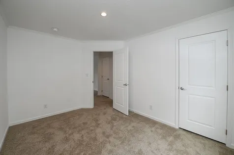 25 Sharon Way Fremont NH 03044