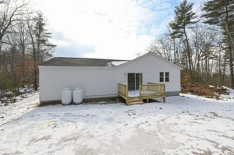 25 Sharon Way Fremont NH 03044