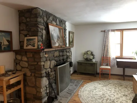 4 Cross Road Sunapee NH 03782