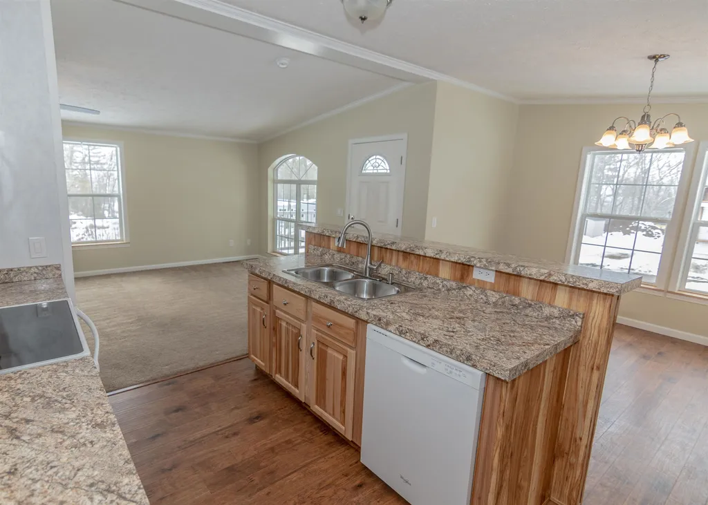 8 Garden Way Troy NH 03465