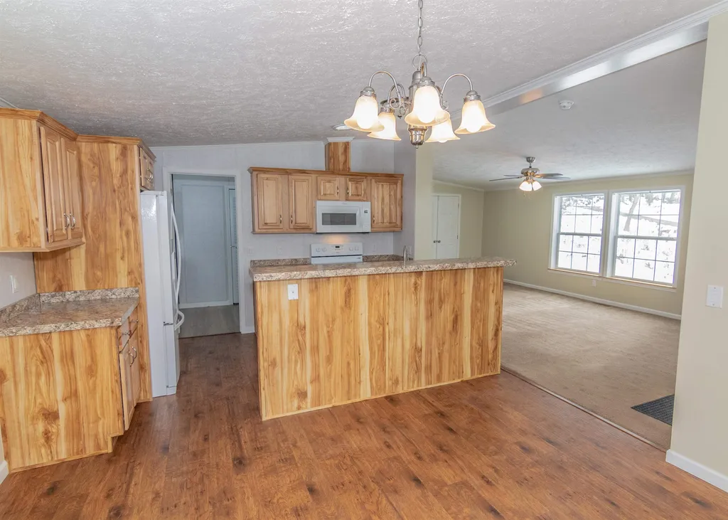 8 Garden Way Troy NH 03465