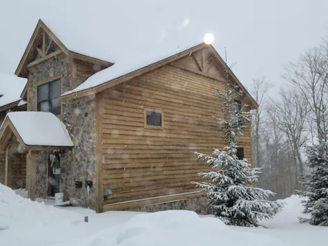 5d Mortise Lane Dover VT 05356