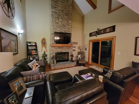 5d Mortise Lane Dover VT 05356