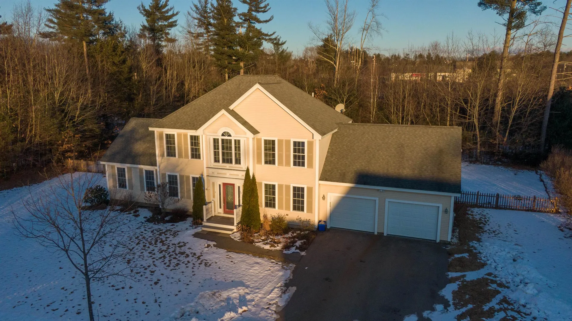 52 Hickory Lane Somersworth NH 03878
