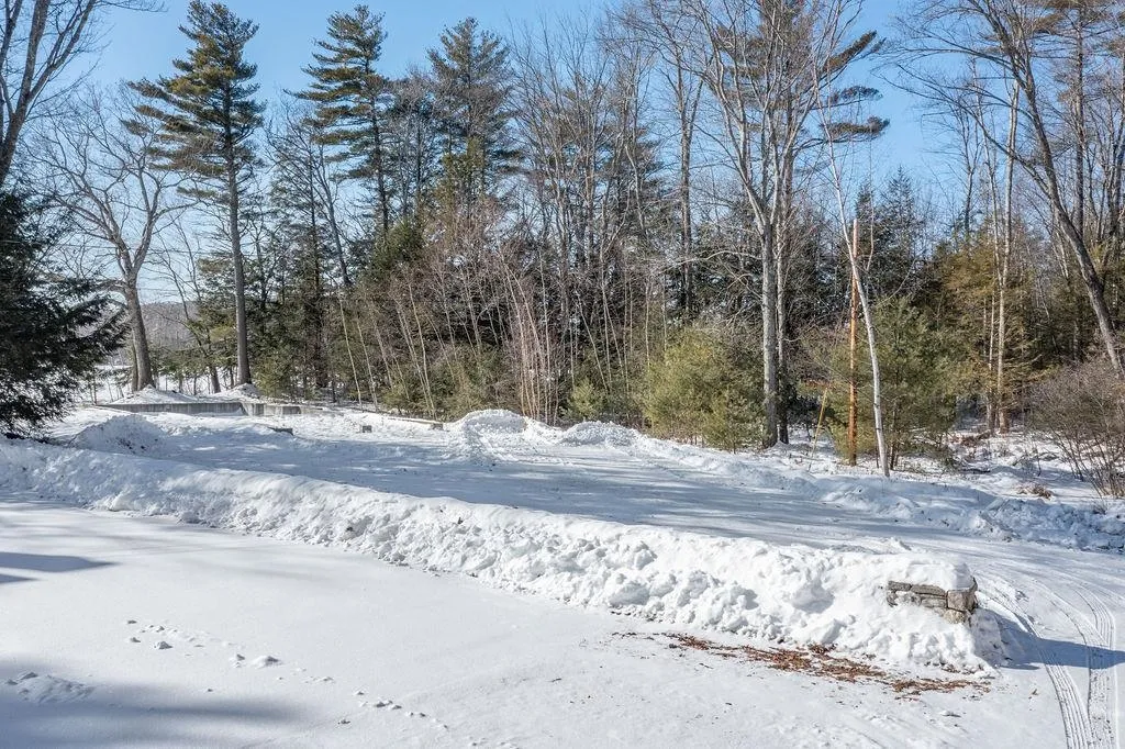 7 Kramas Lane Northwood NH 03261