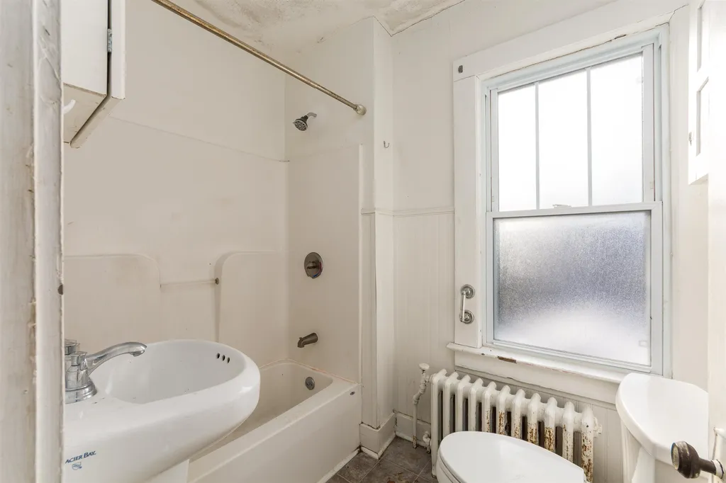 8-10 Catherine Street Burlington VT 05401