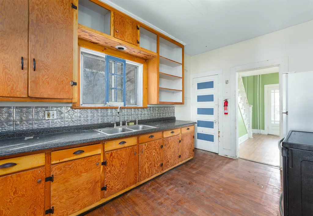 8-10 Catherine Street Burlington VT 05401