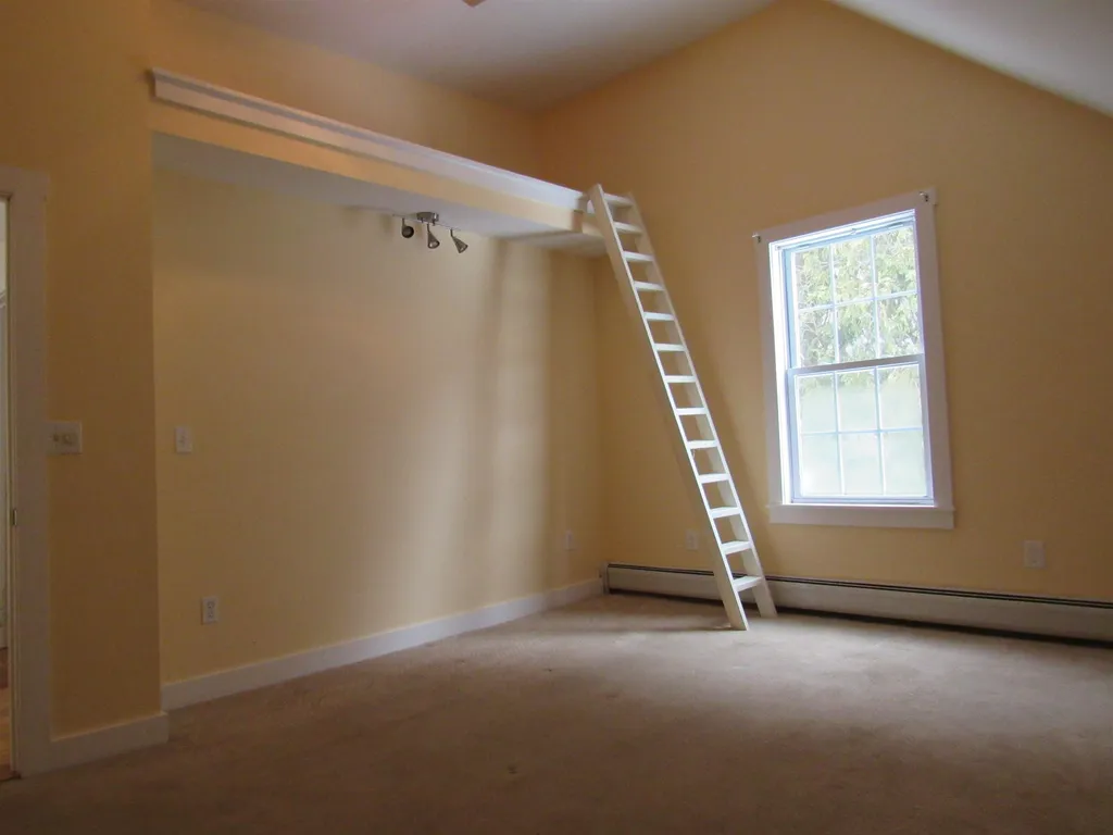 19 Brook Street Troy NH 03465