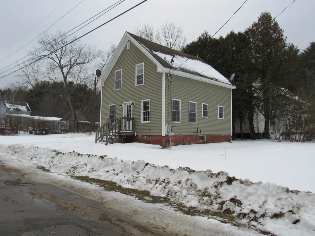 19 Brook Street Troy NH 03465